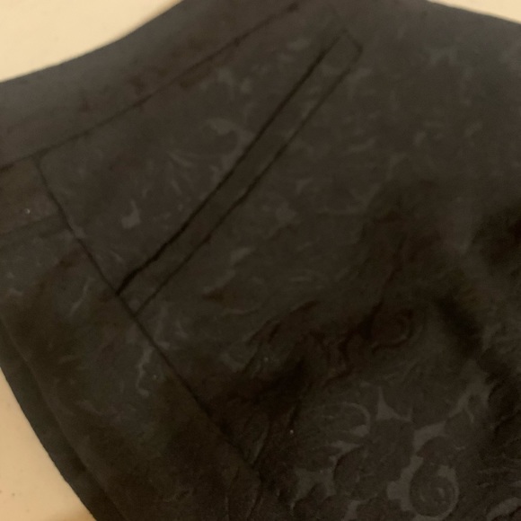 Mexx womens black on black lace like pattern pants size 12 - Picture 3 of 6